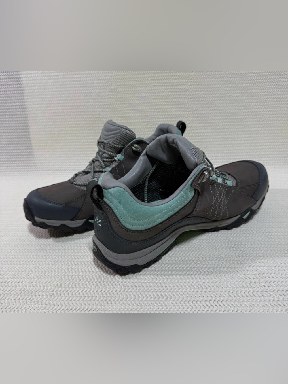 Oboz B-DRY Waterproof Hiking Shoes Gray Aqua Women’s Size 11 - Picture 2 of 7